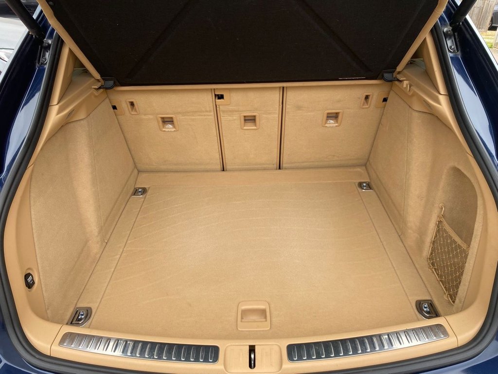 Vehicle 33