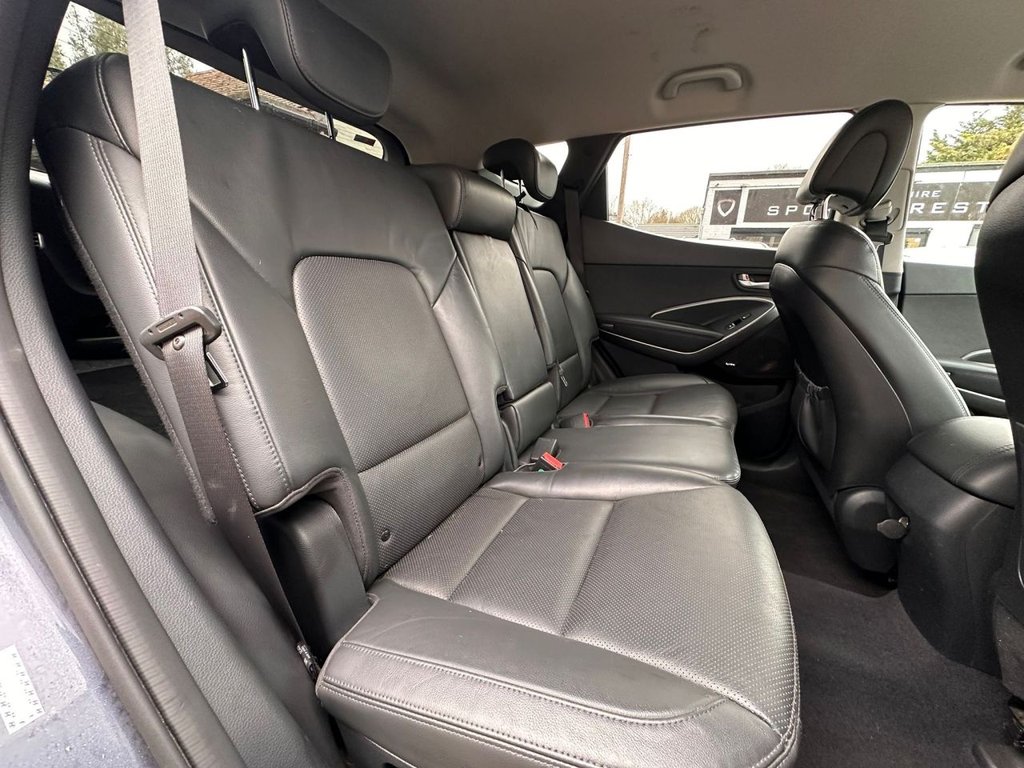 Used Hyundai Santa Fe 2016 for sale - 77654702: Photo 14