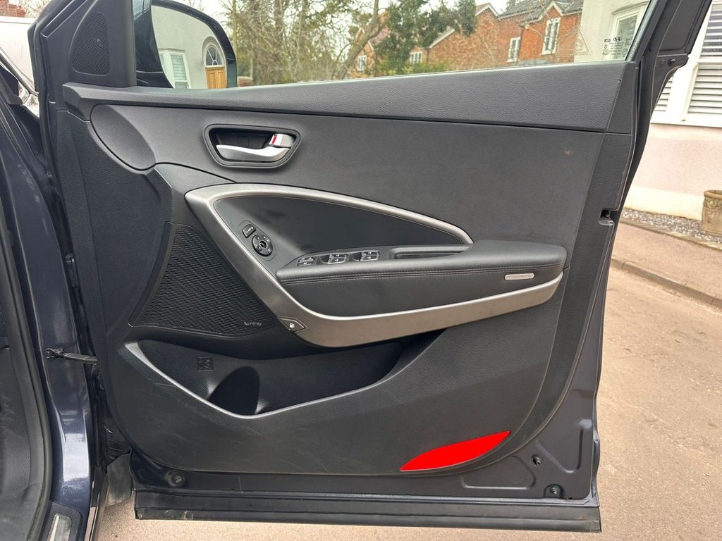 Used Hyundai Santa Fe 2016 for sale - 77654702: Photo 34