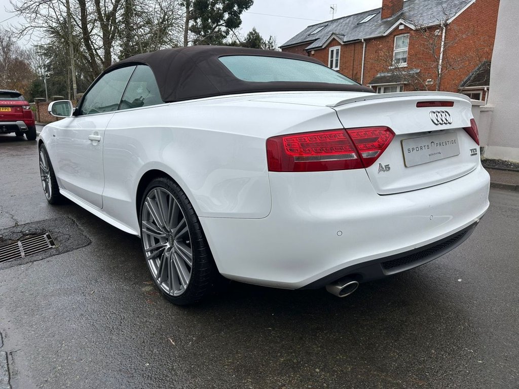 Used Audi A5 Cabriolet 2011 for sale - 76900363: Photo 19