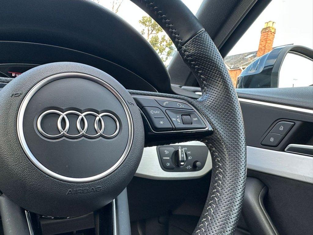 Used Audi A4 Avant 2018 for sale - 76820685: Photo 15