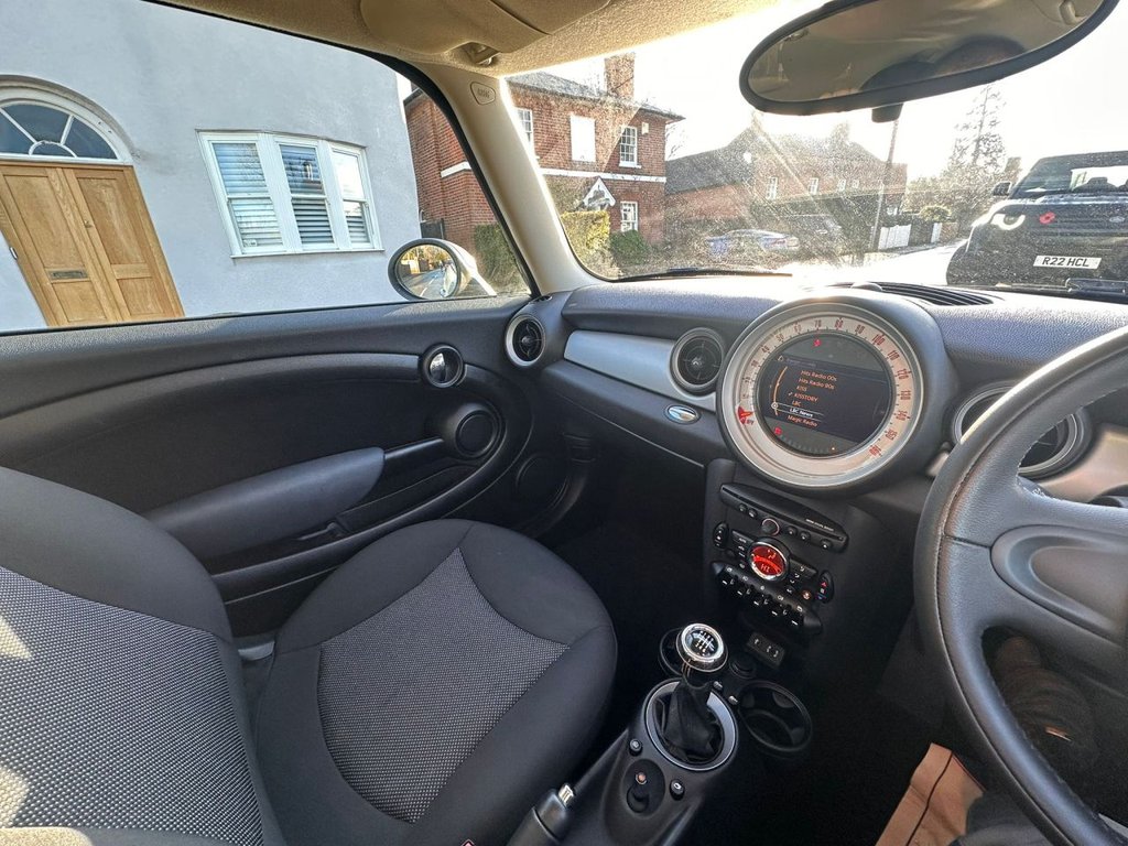 Used MINI Hatch 2014 for sale - 76841132: Photo 21