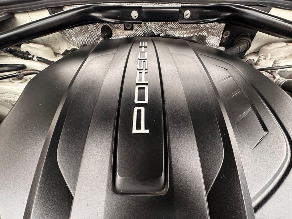 Used Porsche Macan 2017 for sale - 77263356: Photo 10