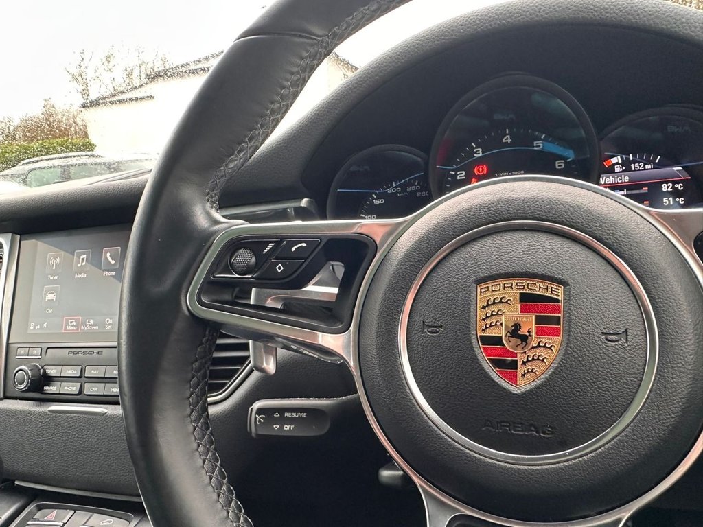 Used Porsche Macan 2017 for sale - 77263356: Photo 13