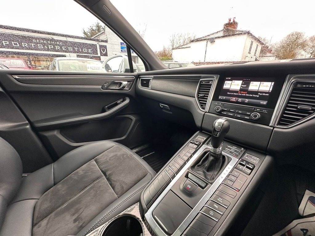 Used Porsche Macan 2017 for sale - 77263356: Photo 15