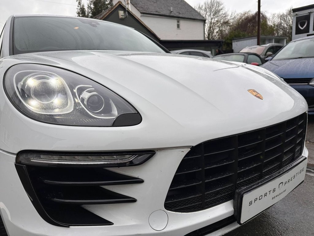 Used Porsche Macan 2017 for sale - 77263356: Photo 23