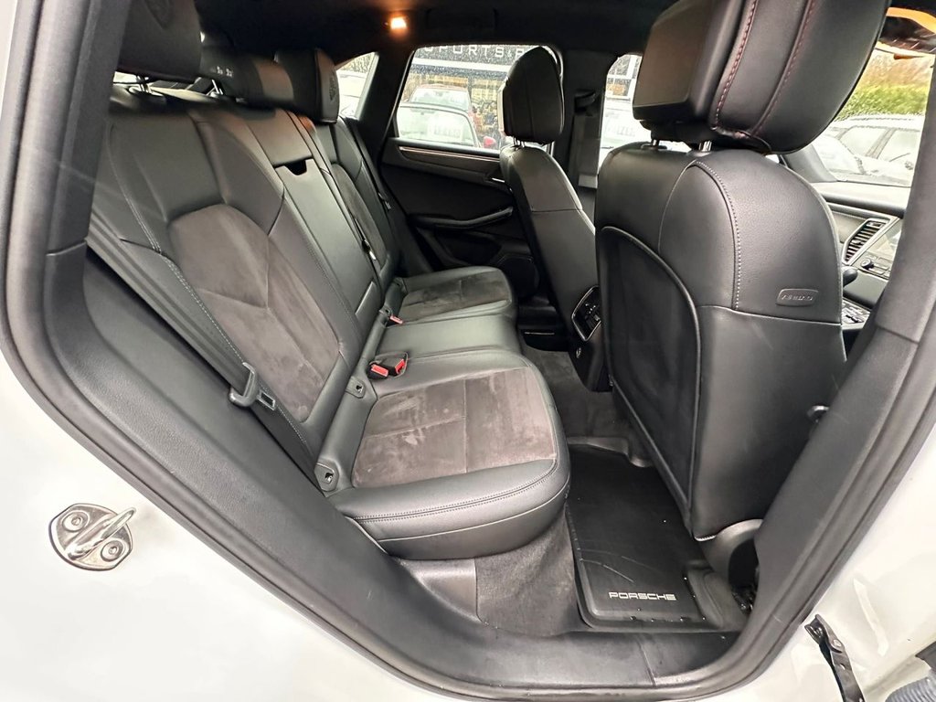 Used Porsche Macan 2017 for sale - 77263356: Photo 26