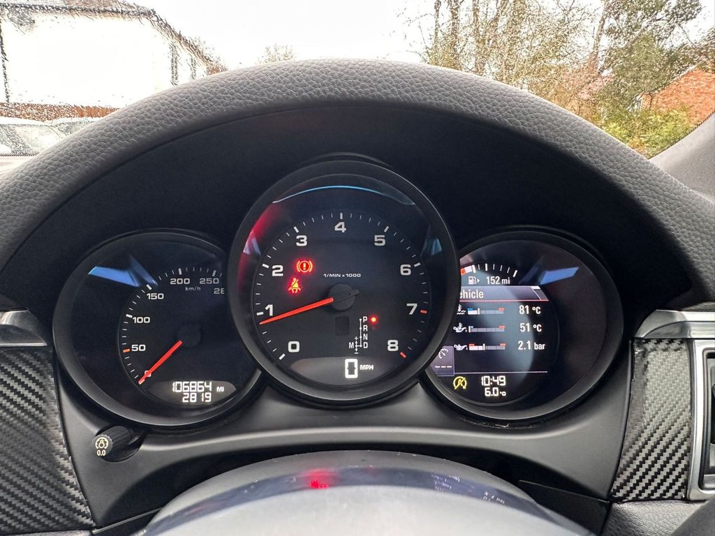 Used Porsche Macan 2017 for sale - 77263356: Photo 32