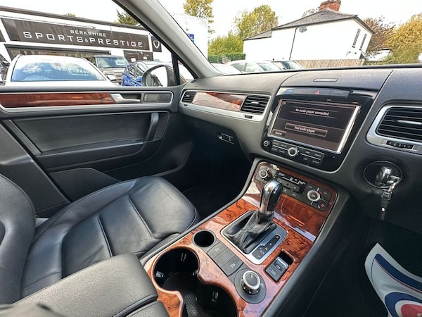 Used Volkswagen Touareg 2013 for sale - 76203508: Photo 12