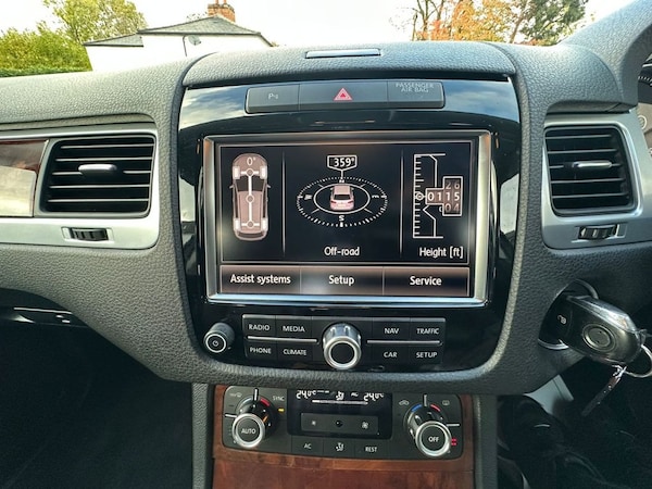 Used Volkswagen Touareg 2013 for sale - 76203508: Photo 13