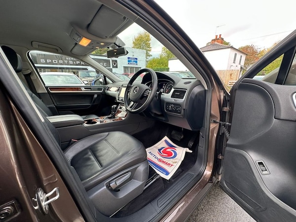 Used Volkswagen Touareg 2013 for sale - 76203508: Photo 16