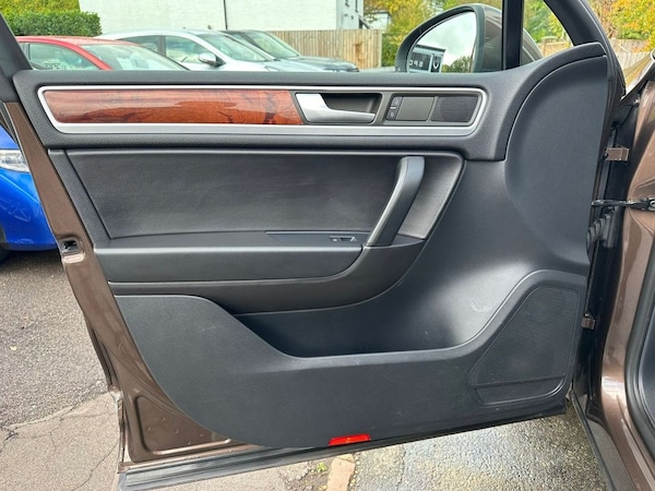 Used Volkswagen Touareg 2013 for sale - 76203508: Photo 31