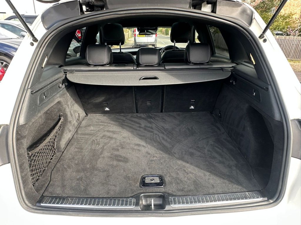 Used Mercedes-Benz GLC 2017 for sale - 78110348: Photo 32