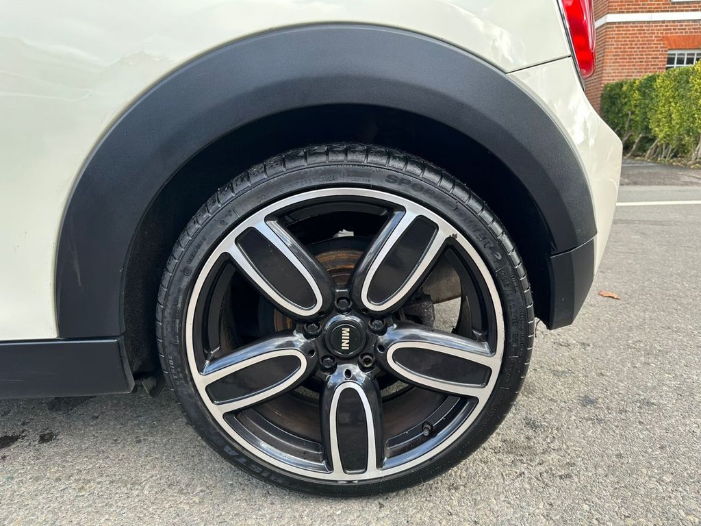 Used MINI Hatch 2015 for sale - 76570422: Photo 16