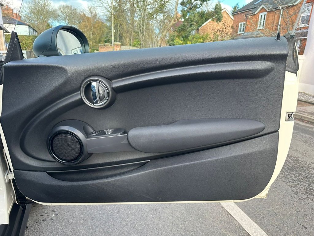 Used MINI Hatch 2015 for sale - 76570422: Photo 29