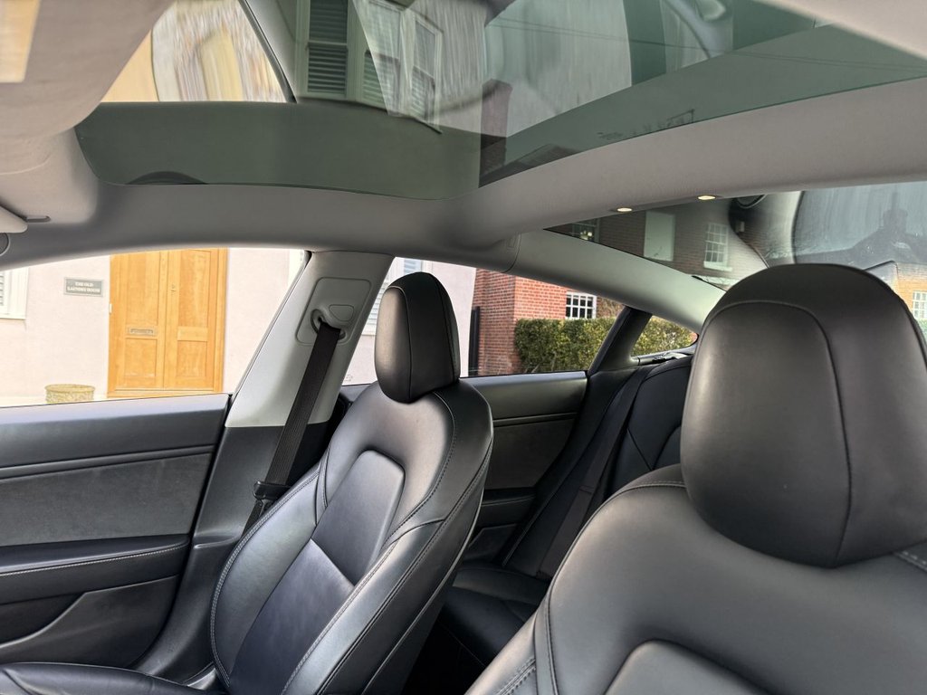Used Tesla Model 3 2020 for sale - 77499395: Photo 9