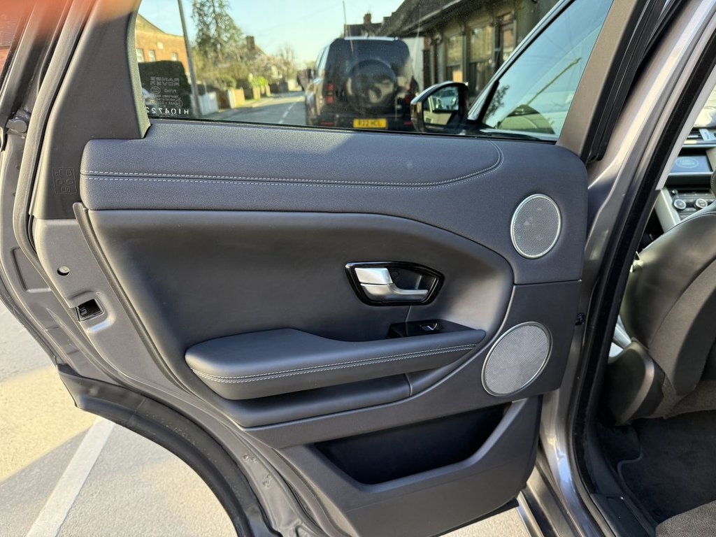 Used Land Rover Range Rover Evoque 2015 for sale - 77572272: Photo 26