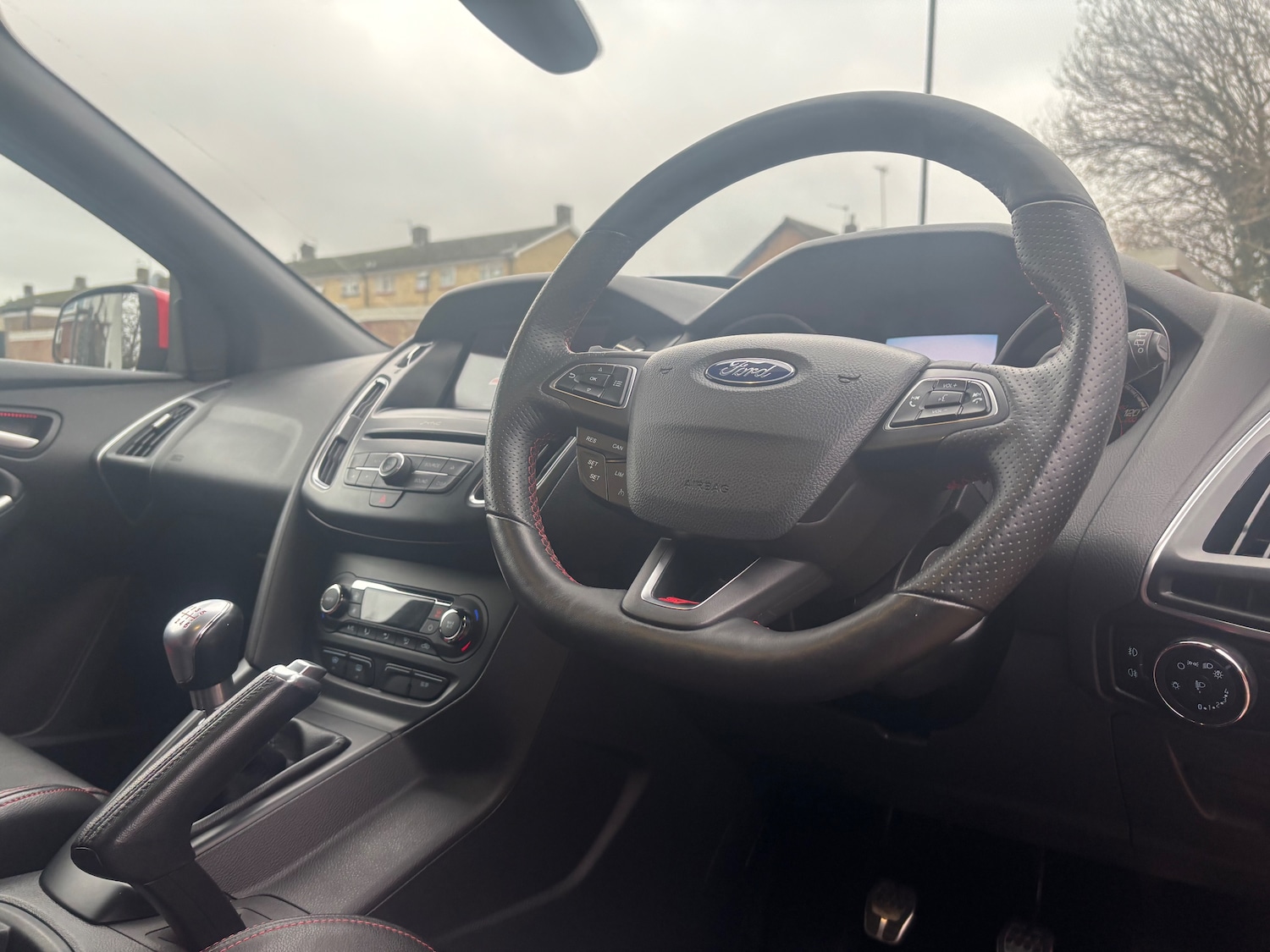 Used Ford Focus 2012 for sale - 76949823: Photo 17