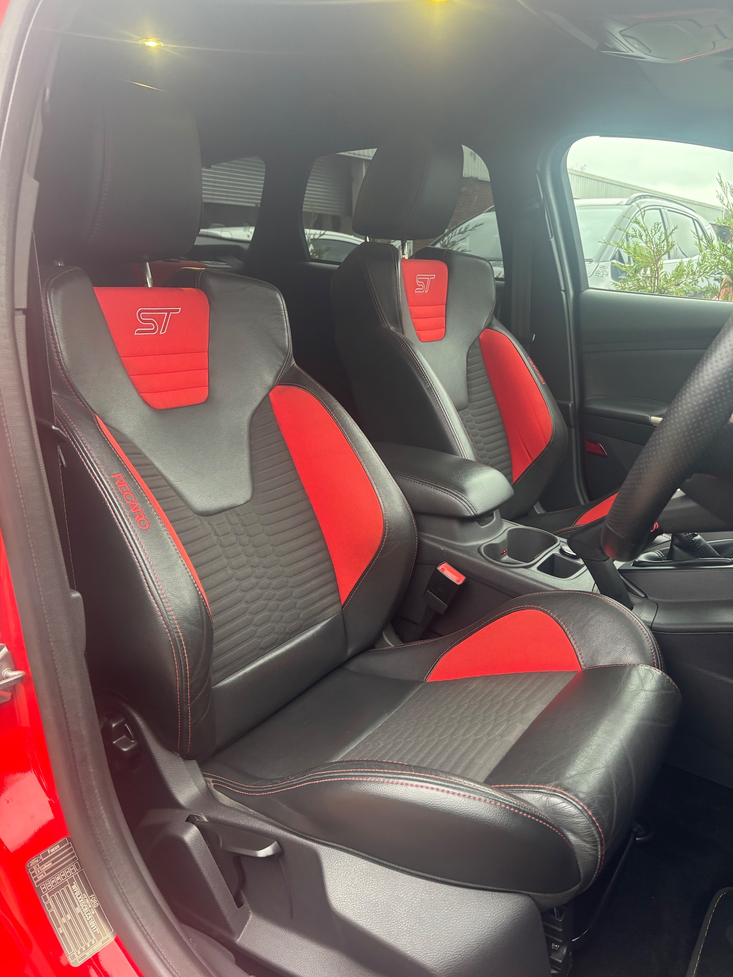 Used Ford Focus 2012 for sale - 76949823: Photo 19