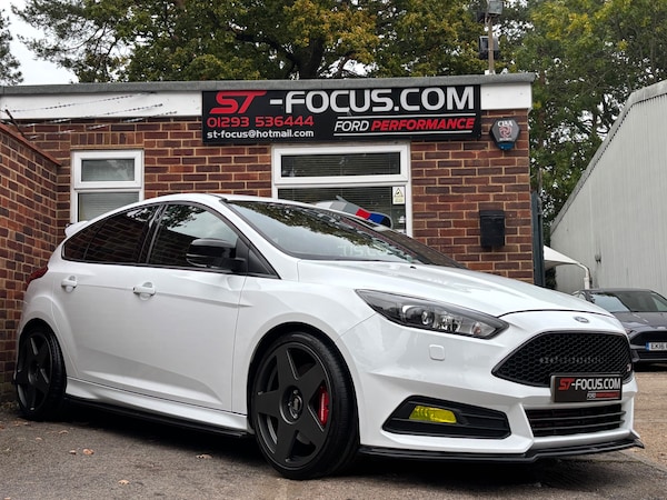 Used Ford Focus 2016 for sale - 76305322: Photo 1