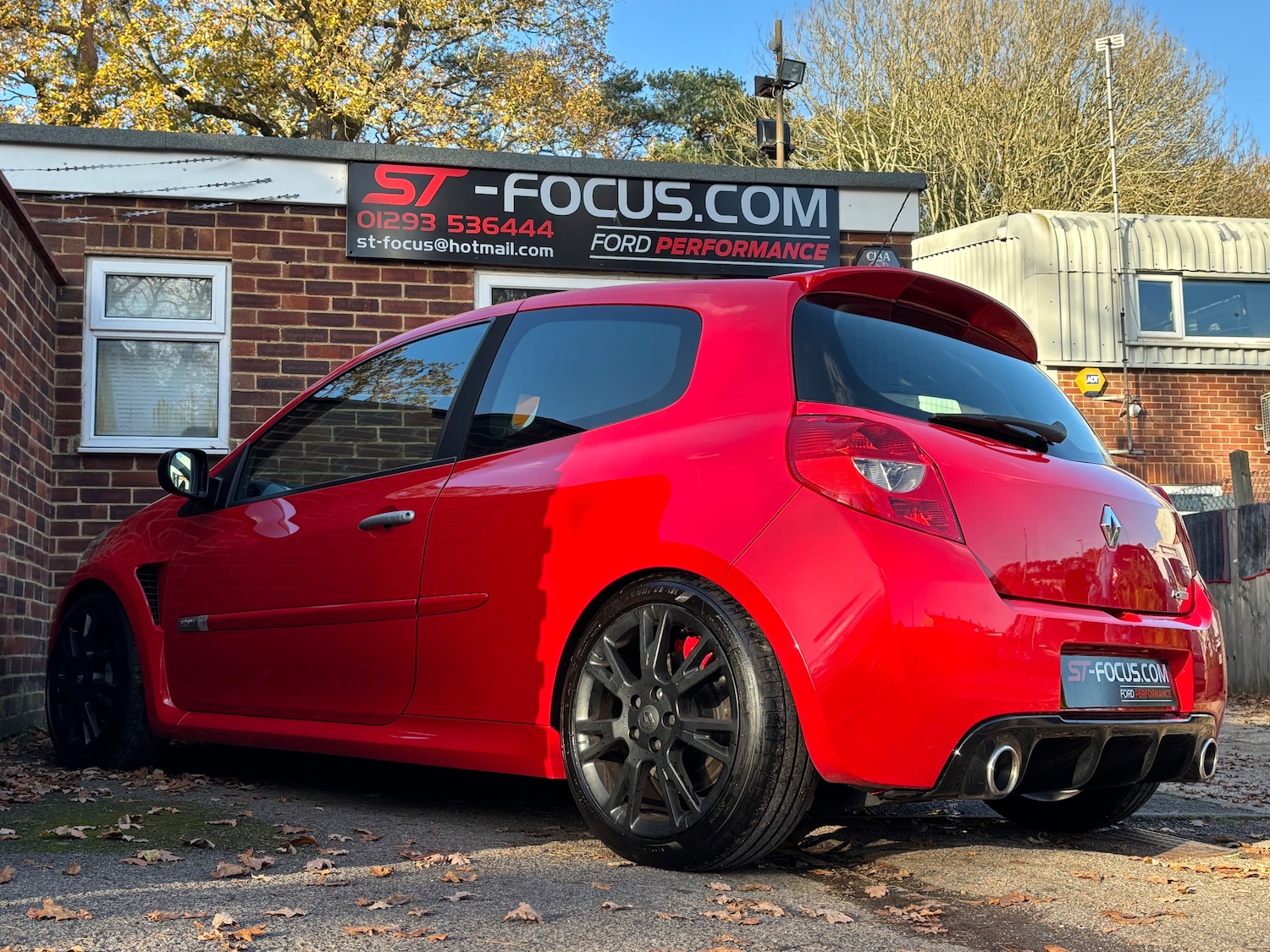 Used Renault Clio 2011 for sale - 76604283: Photo 12