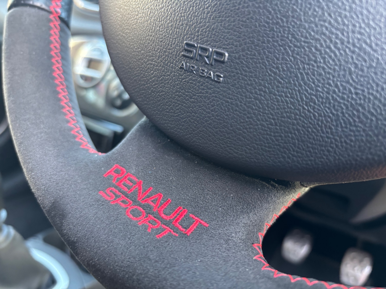 Used Renault Clio 2011 for sale - 76604283: Photo 23