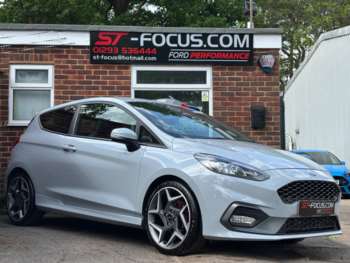 2019 (69) - 1.5T EcoBoost ST-2. SILVER FOX! FULL SERVICE HISTORY! LOW OWNERS! 3-Door
