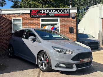Used Ford Focus 2015 for sale - 76010728: Photo