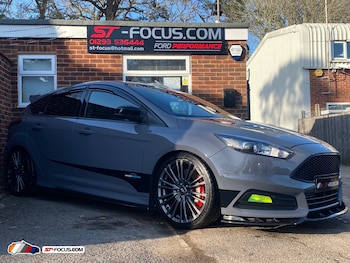 Used Ford Focus 2015 for sale - 78282176: Photo