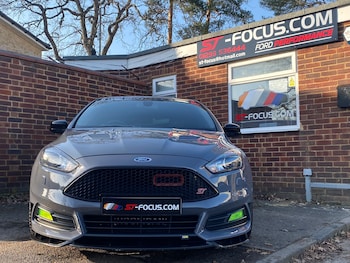 Used Ford Focus 2015 for sale - 78282176: Photo