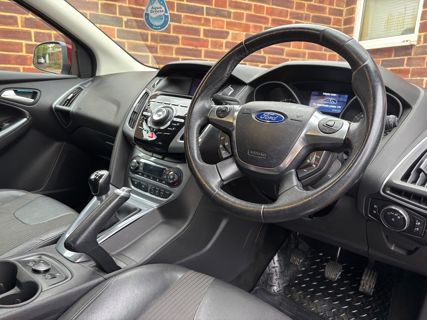 Used Ford Focus 2012 for sale - 76376844: Photo 11