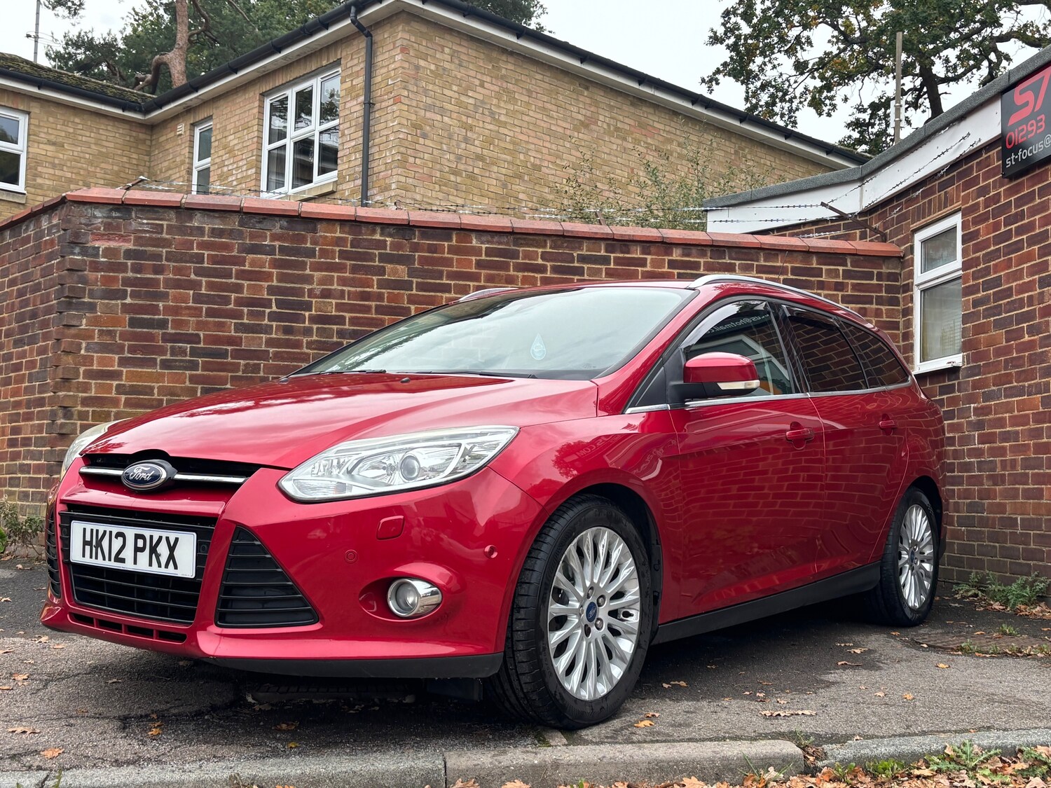 Used Ford Focus 2012 for sale - 76376844: Photo 4