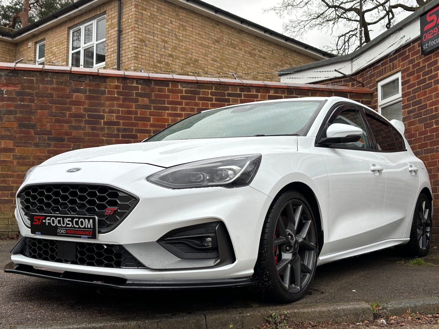 Used Ford Focus for sale - 76171032: Photo 3