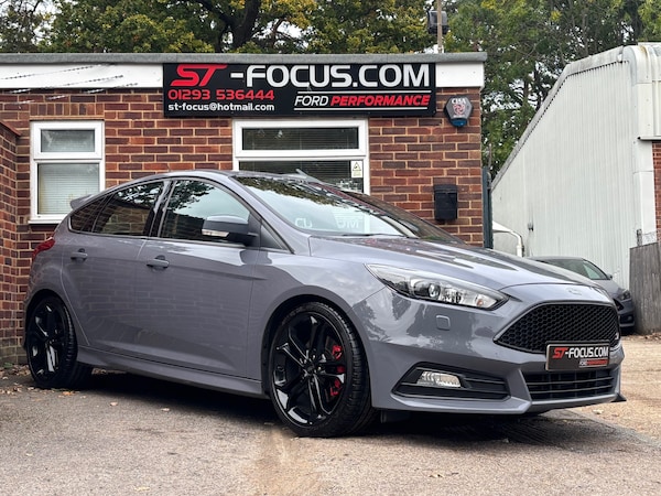 Used Ford Focus 2017 for sale - 76305325: Photo 1