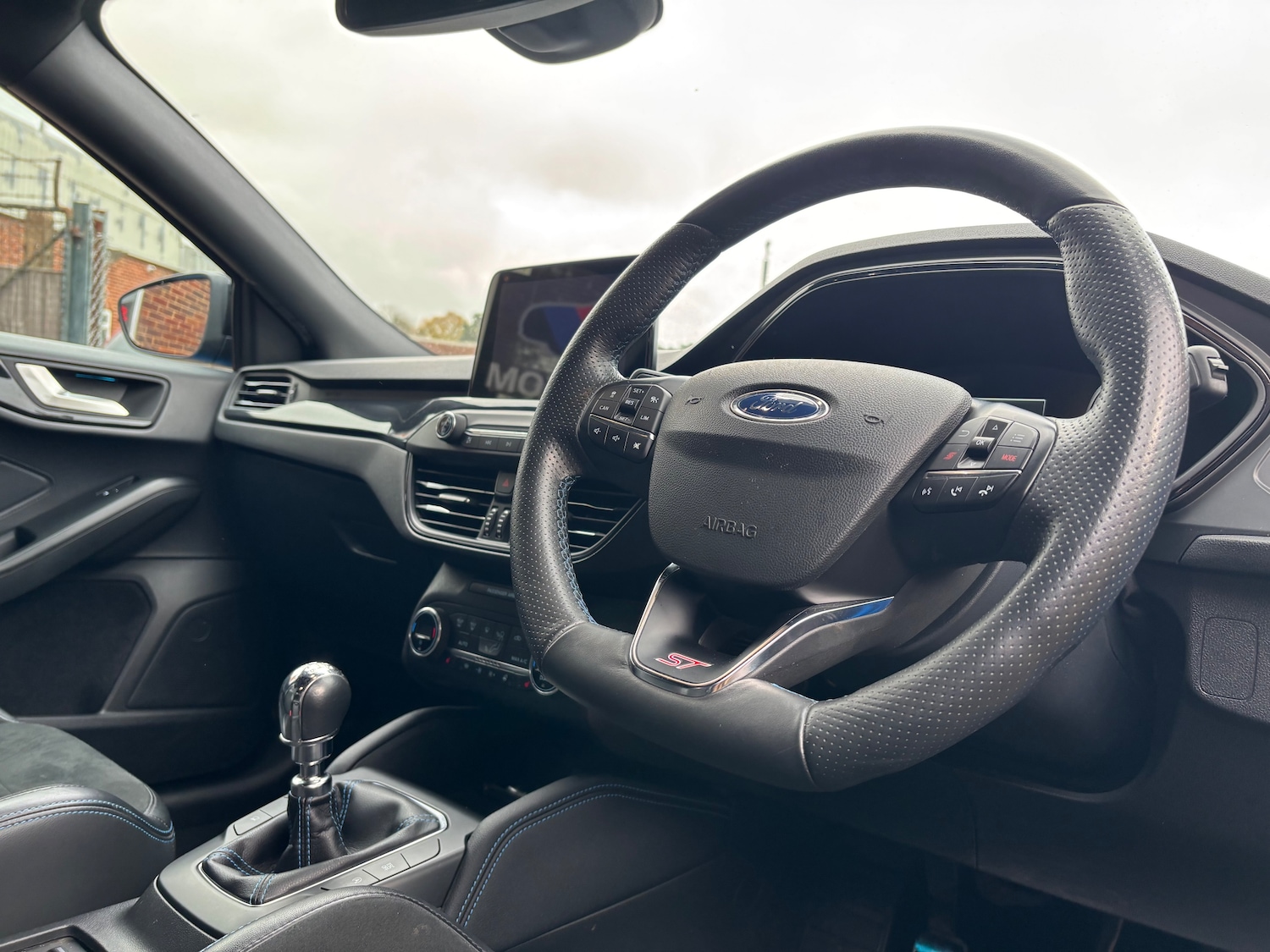 Used Ford Focus 2021 for sale - 76453695: Photo 17