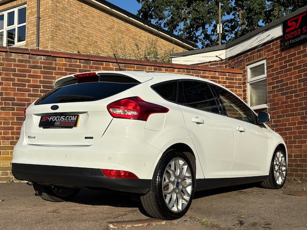 Used Ford Focus 2017 for sale - 76305286: Photo 11