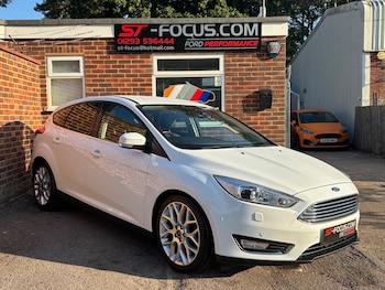 Used Ford Focus 2017 for sale - 76305286: Photo 2