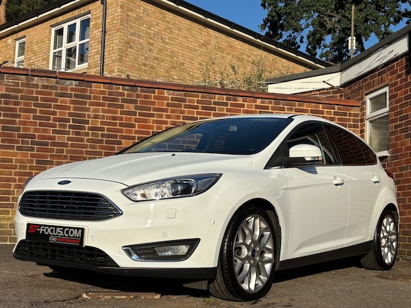 Used Ford Focus 2017 for sale - 76305286: Photo 4