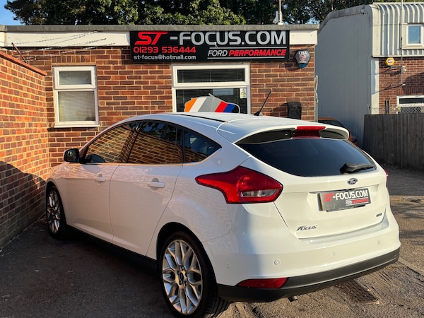 Used Ford Focus 2017 for sale - 76305286: Photo 9
