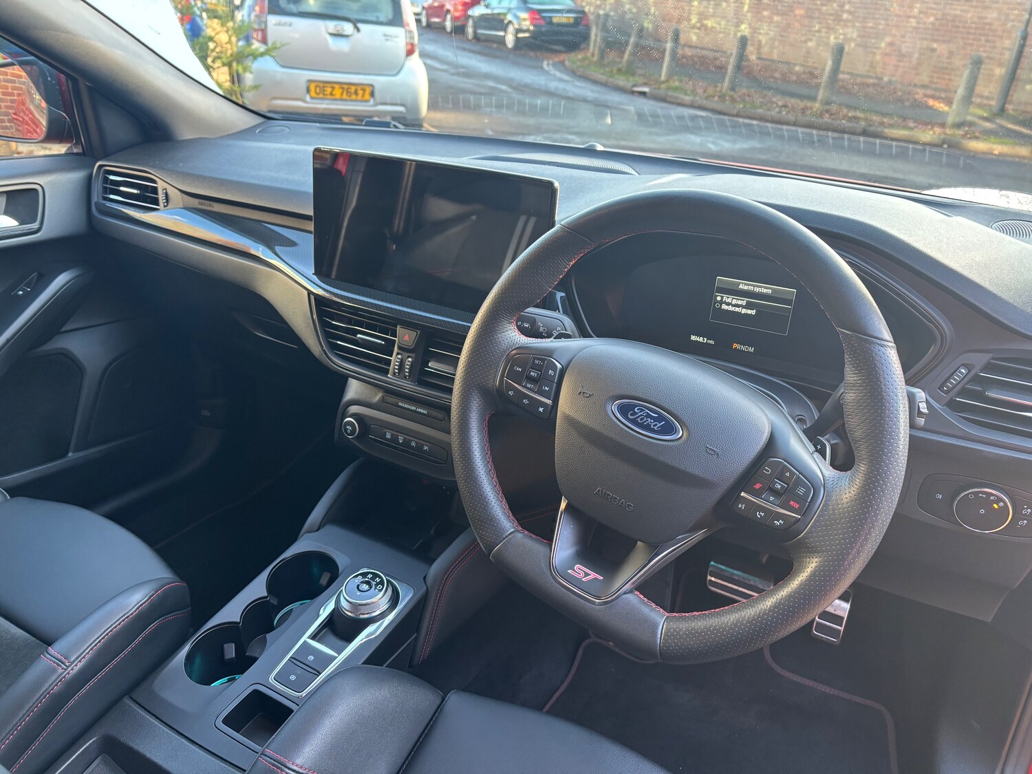 Used Ford Focus 2023 for sale - 76693567: Photo 17