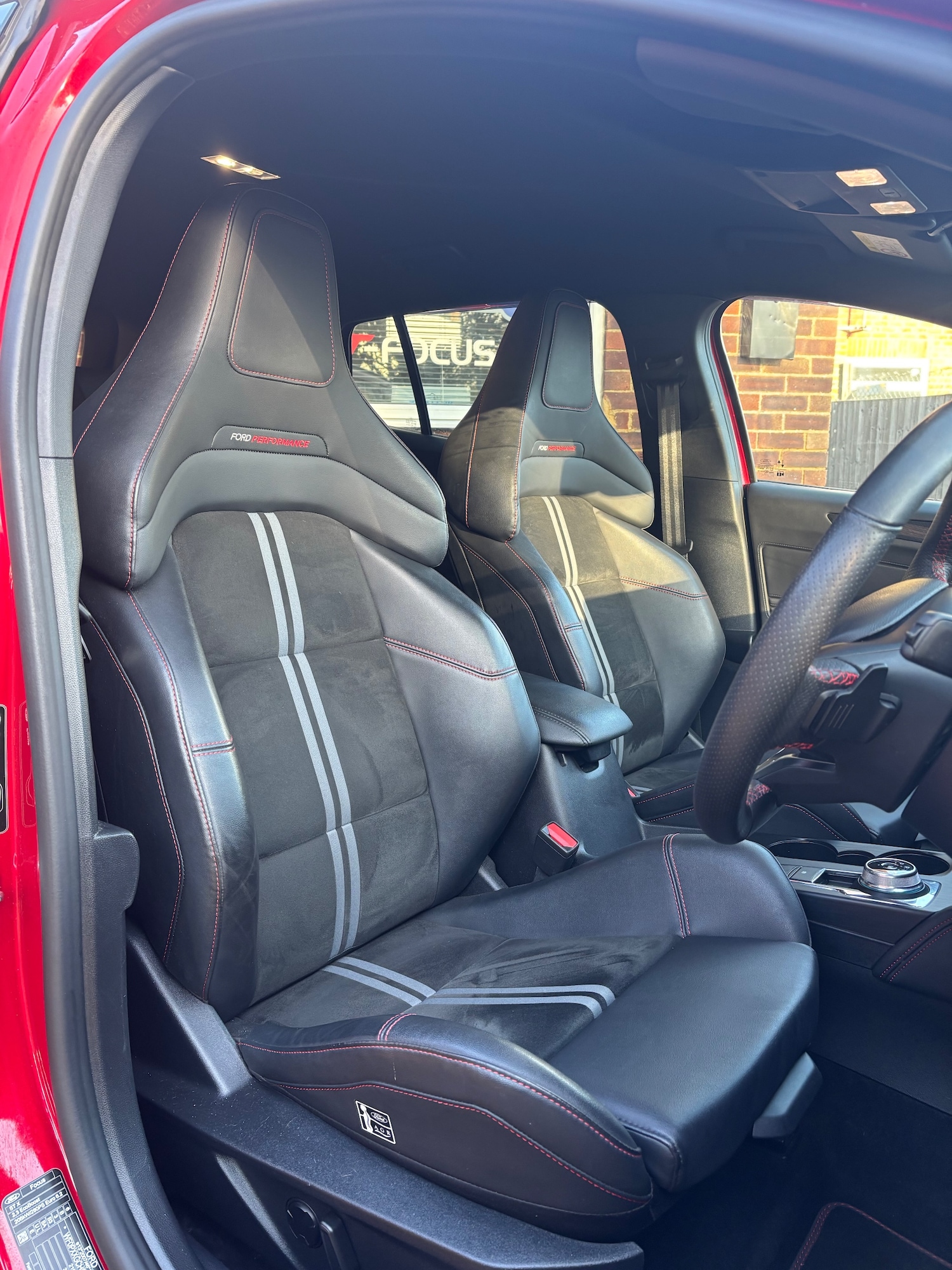 Used Ford Focus 2023 for sale - 76693567: Photo 19