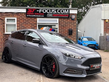 Used Ford Focus 2015 for sale - 75266312: Photo
