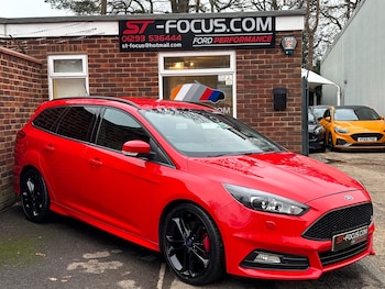 Used Ford Focus 2017 for sale - 76980001: Photo