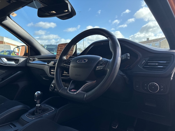 Used Ford Focus 2019 for sale - 76171025: Photo 16