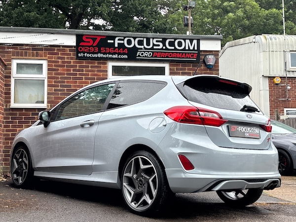 Used Ford Fiesta 2018 for sale - 74865243: Photo 9