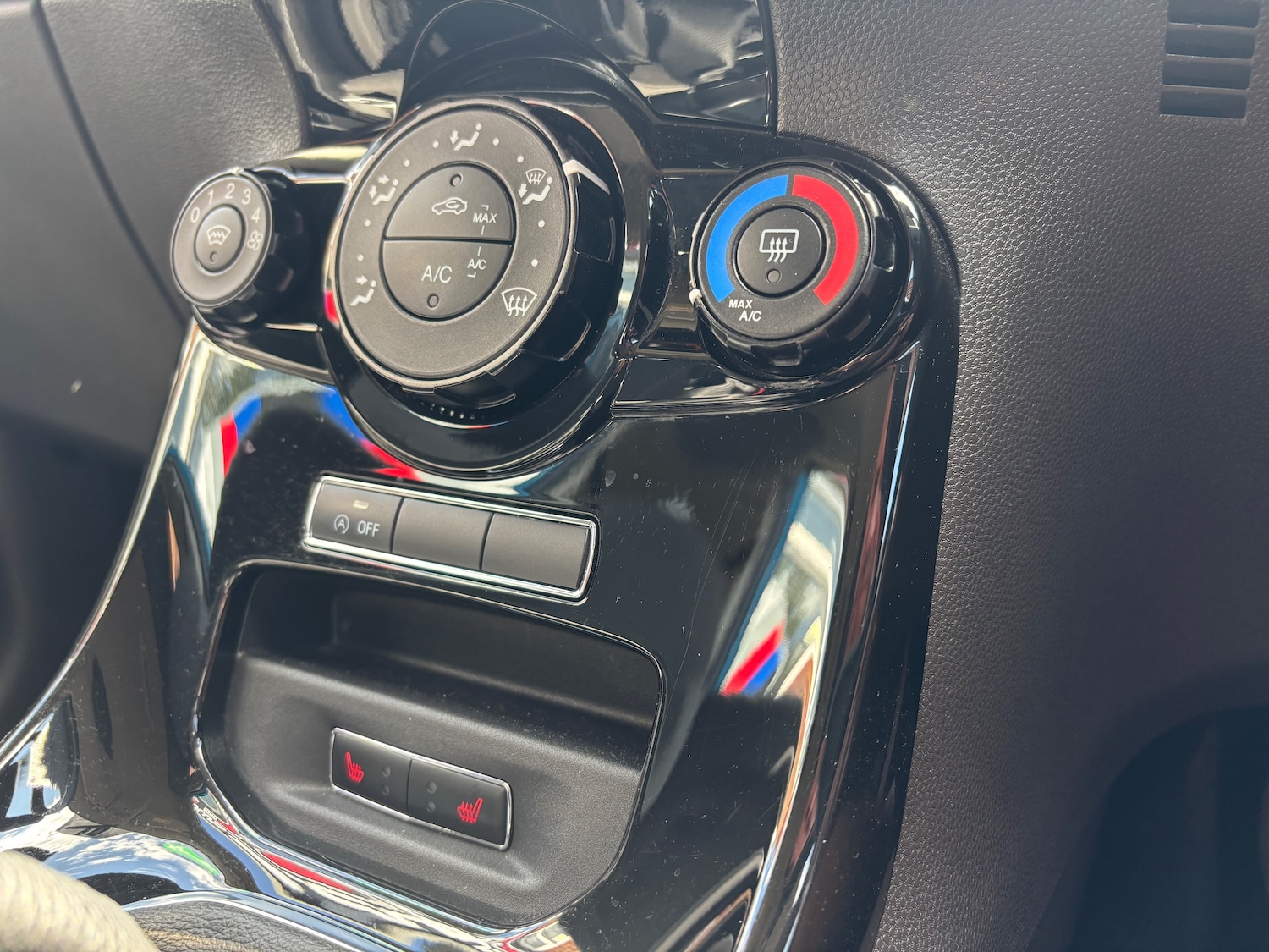 Used Ford Fiesta 2015 for sale - 76604295: Photo 17