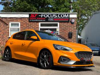 2019 (19) - 2.3T EcoBoost ST. DREAMSCIENCE SOFTWARE! PERFORMANCE PACK! PANORAMIC ROOF! 5-Door