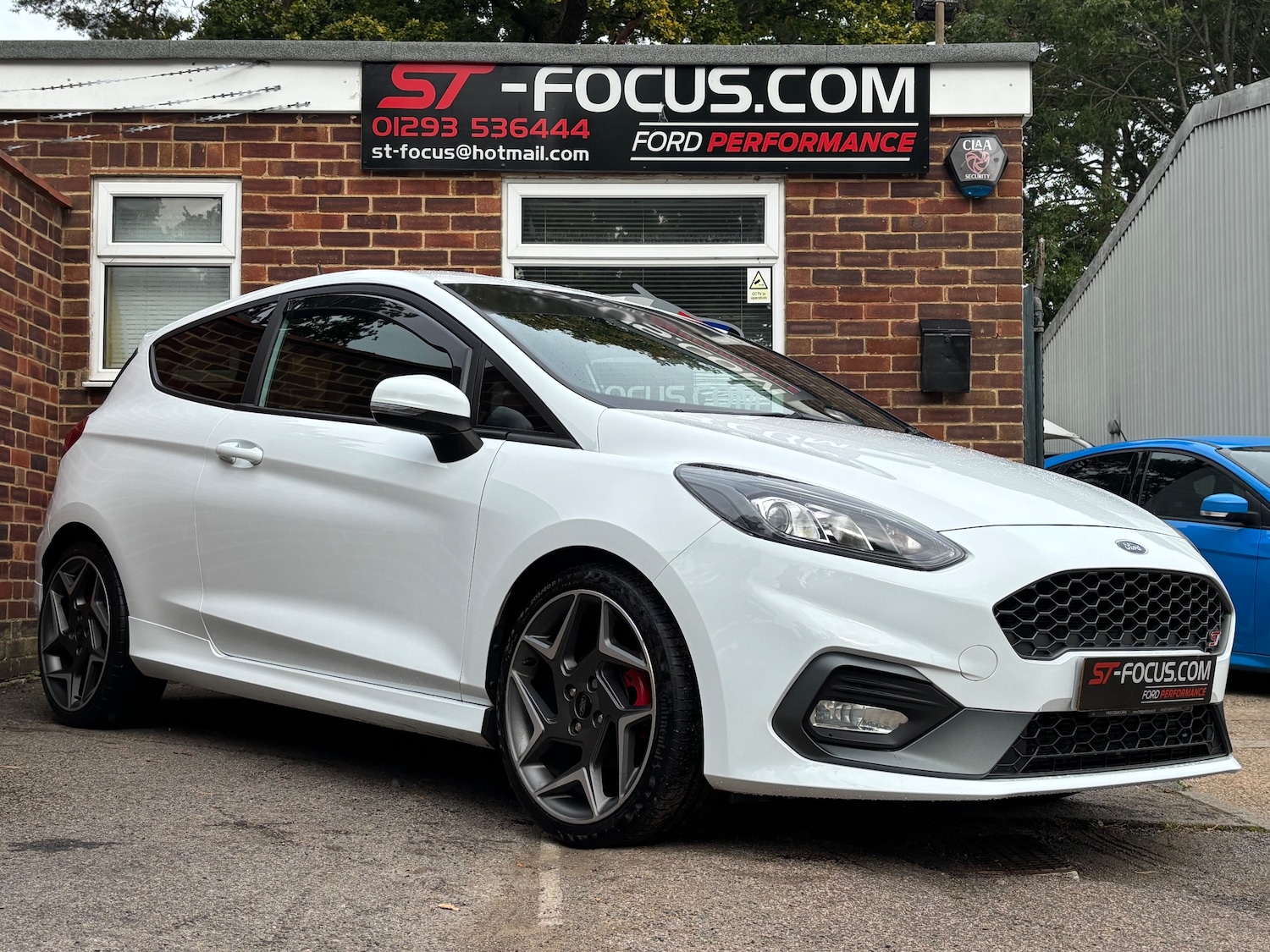 Used Ford Fiesta 2018 for sale - 76128012: Photo 1