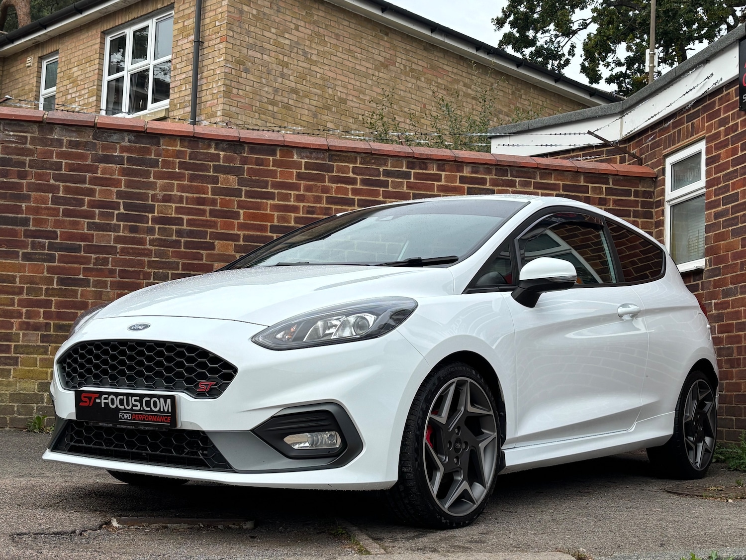 Used Ford Fiesta 2018 for sale - 76128012: Photo 3