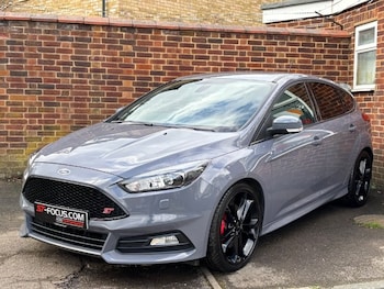 Used Ford Focus 2018 for sale - 78341079: Photo